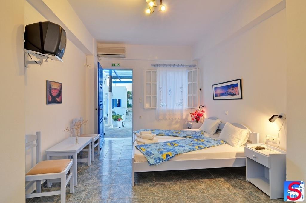 Soultana Rooms & Studios Pollonia Exterior photo