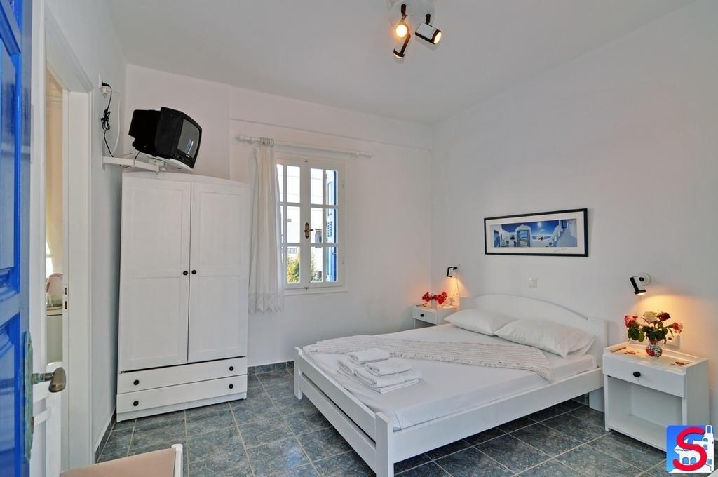 Soultana Rooms & Studios Pollonia Exterior photo